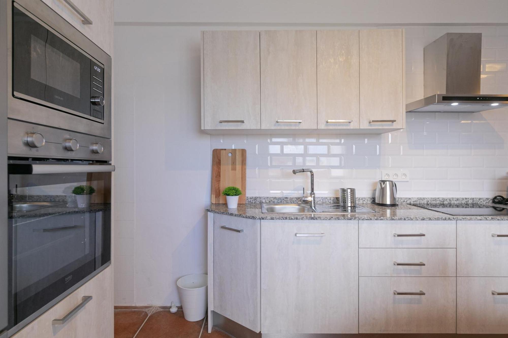 Rooftop View Escape - 1 Minute To Center And Fast Wi-Fi - Special Low Season Price For May And June Икод-де-лос-Винос Экстерьер фото